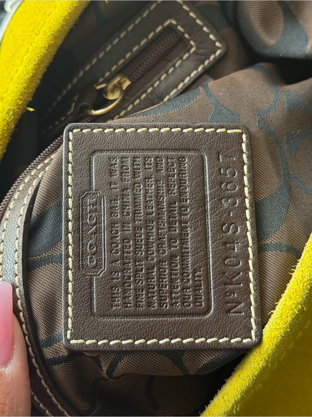 Vintage Y2K Coach Yellow Suede Soho Hobo Bag ☀️ - Picture 6 of 9